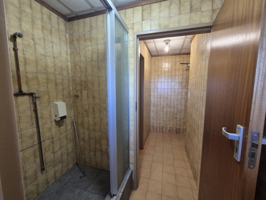 Commercial Property for Sale in Klerksdorp Industrial North West